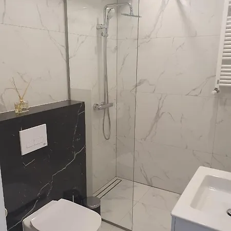 Wisus - Nowe Blisko Plazy - Neue In Strandnaehe - Luxury Apartmán